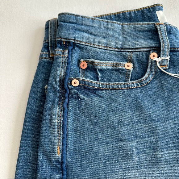 Vineyard Vines Jamie Corded Denim Shorts - Picture 5 of 9